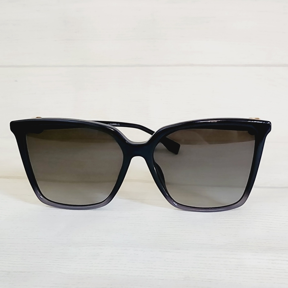 Fendi Oversized Square Sunglasses Deep Gray New FF0330